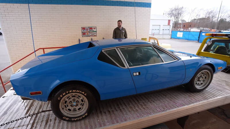 Найденный в сарае De Tomaso Pantera помыли впервые за 46 лет
