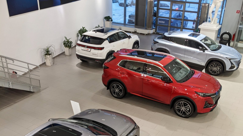 Витамин С: россияне стали покупать машины побольше