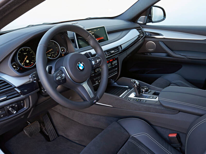 Стоит ли покупать подержанный BMW X6