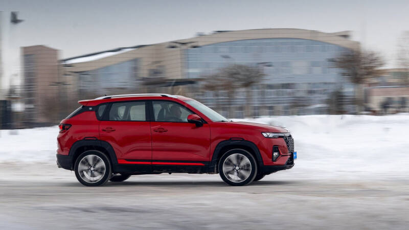 Тест-драйв Changan CS35 Plus: доступный кроссовер с турбомотором