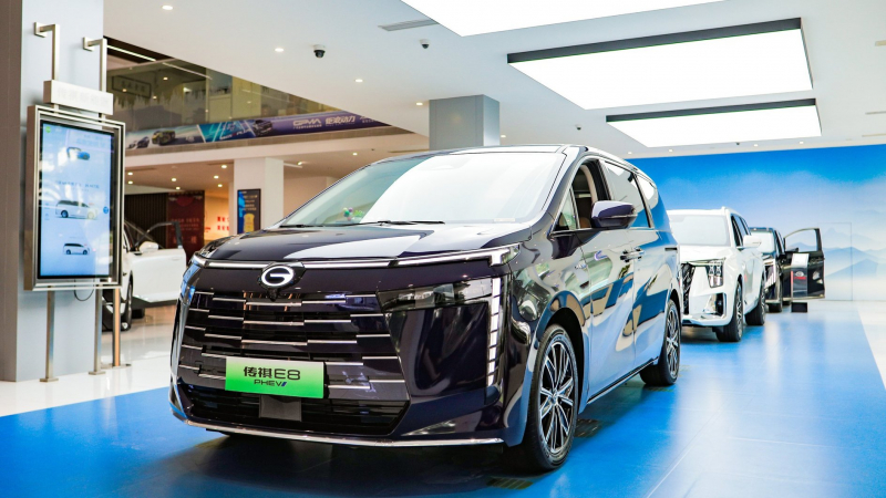 Витамин С: россияне стали покупать машины побольше