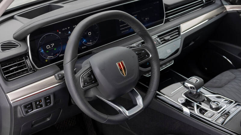 Тест-драйв Hongqi HS5: хорош ли премиум-«китаец»