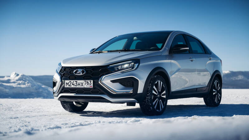 Первый тест-драйв Lada Vesta с вариатором
