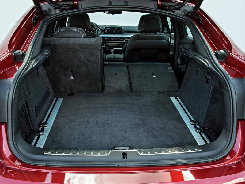 Стоит ли покупать подержанный BMW X6