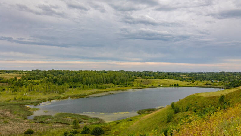 Изборск: крепости, озера и музеи