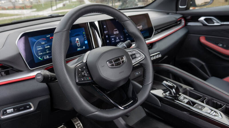Тест-драйв нового Geely Coolray – что изменилось в кроссовере