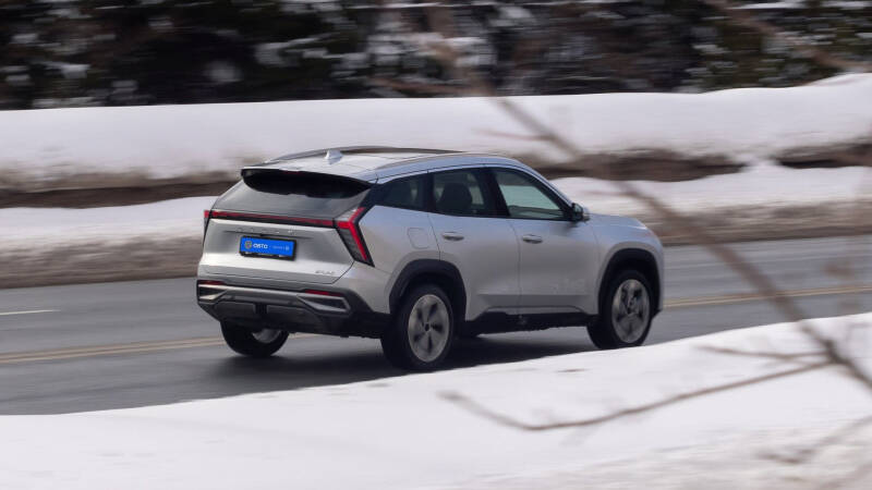 Тест-драйв нового Geely Atlas: как изменился кроссовер