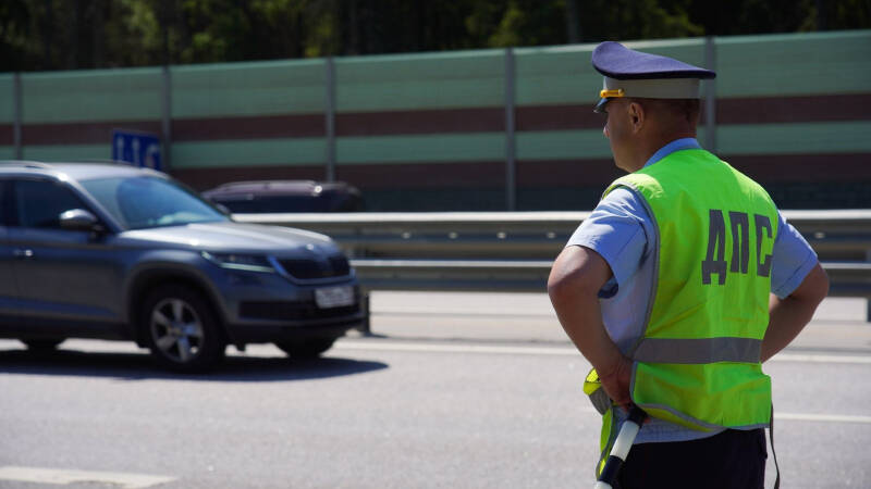 В РФ пока не планируют вводить штрафные баллы за нарушения ПДД