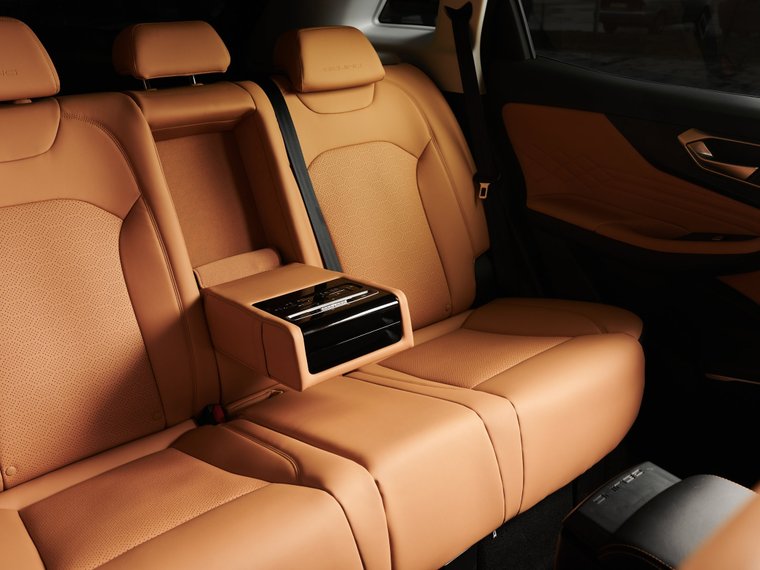Тест-драйв BAIC X75: что такое недорого и богато