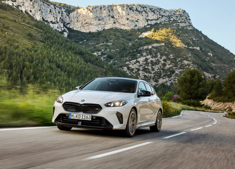 Представлена Lada Iskra, а Toyota попалась на фальсификации