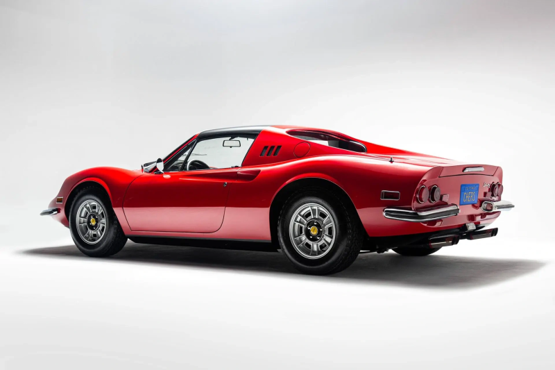 Продается Ferrari 246 Dino GTS, принадлежавший поп-звезде 1970-х