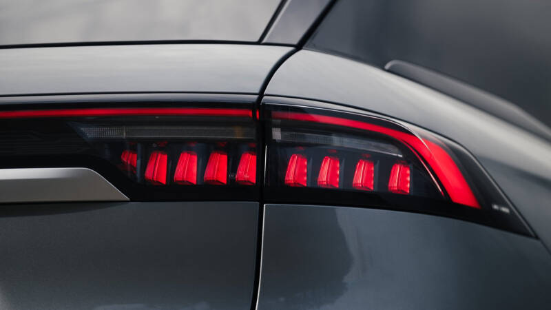 Тест-драйв Jaecoo J8: кроссовер, который выделяется