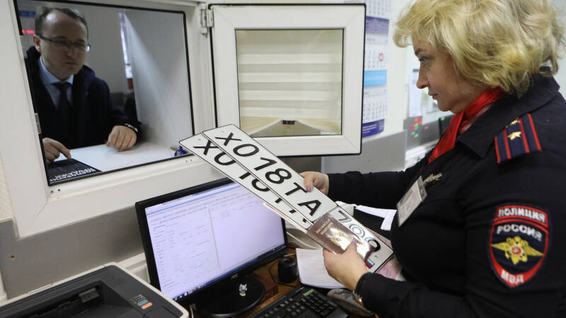 Верховный суд объяснил, как наказывать лихачей на электросамокатах