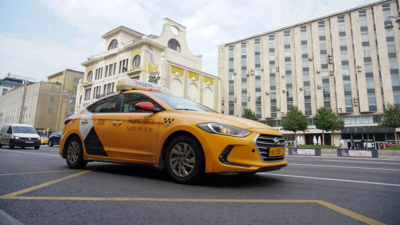 Россияне назвали главную причину, почему они отказываются от такси