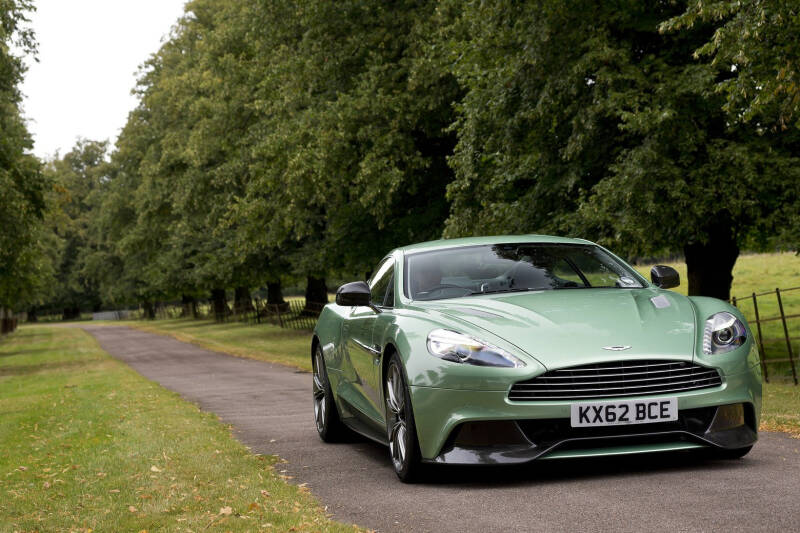 Как зеленый стал фирменным цветом Aston Martin?
