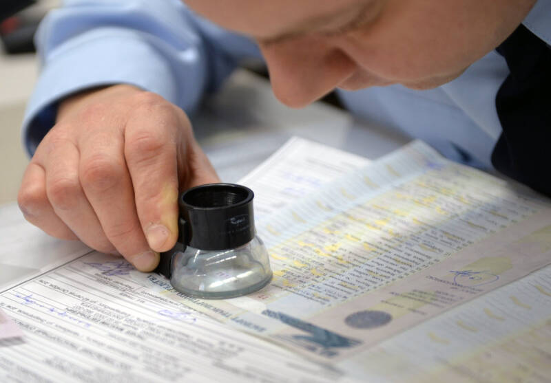 Адвокат рассказал, как правильно покупать подержанный автомобиль