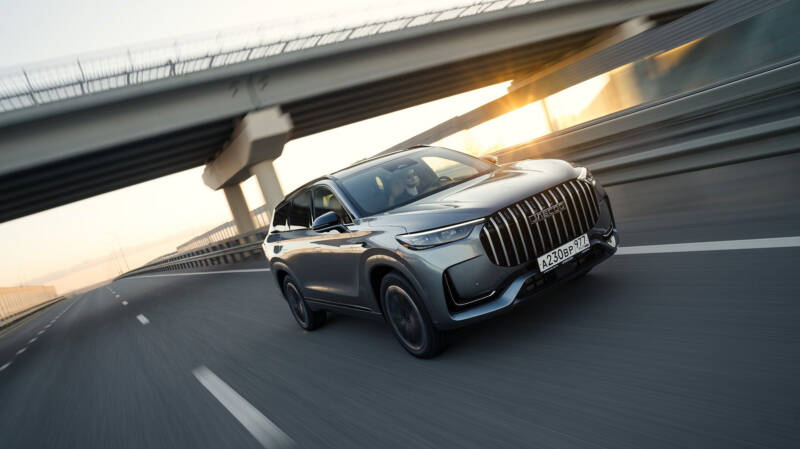 Тест-драйв Jaecoo J8: кроссовер, который выделяется