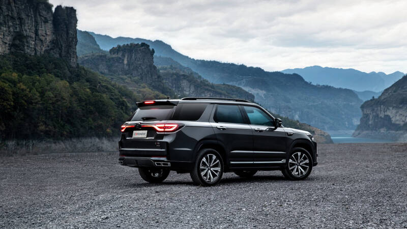 Changan начал продажи в России «зимней» версии кроссовера CS95