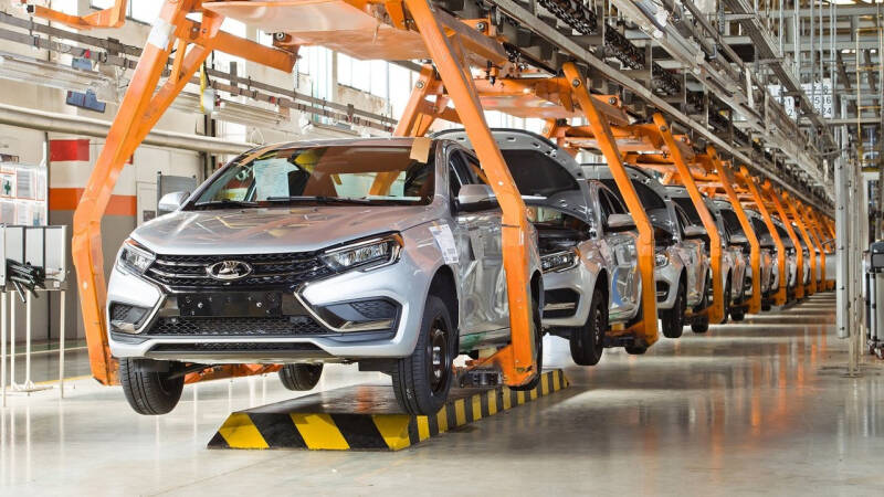 Почему «АвтоВАЗ» продает белорусам свои машины дешевле