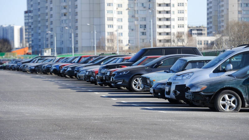 Названы самые популярные подержанные авто в России