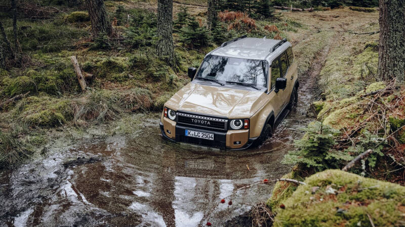 Стартовал выпуск нового Toyota Land Cruiser Prado, его доверили китайцам