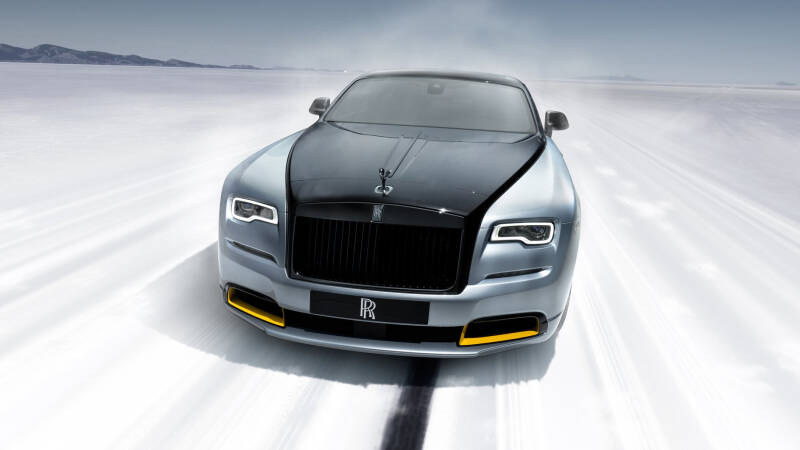 Как сейчас покупают новые Rolls-Royce в России