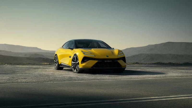 В России появилась новая модель Lotus