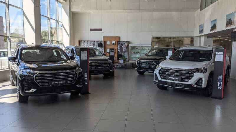 Стало известно, сколько на российском рынке китайских автобрендов