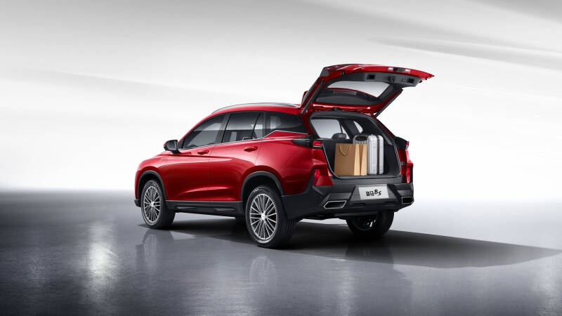 Раскрыта стоимость владения кроссовером Haima 8S