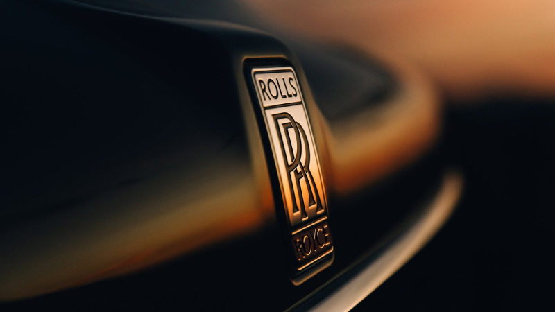 Как сейчас покупают новые Rolls-Royce в России