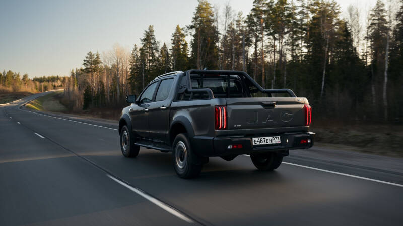 Фишерманс френд: тест пикапа JAC T9 с агрессивной внешностью и «автоматом»