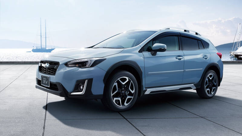 Какой подержанный праворульный автомобиль можно купить по цене Lada Vesta