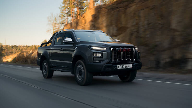 Фишерманс френд: тест пикапа JAC T9 с агрессивной внешностью и «автоматом»