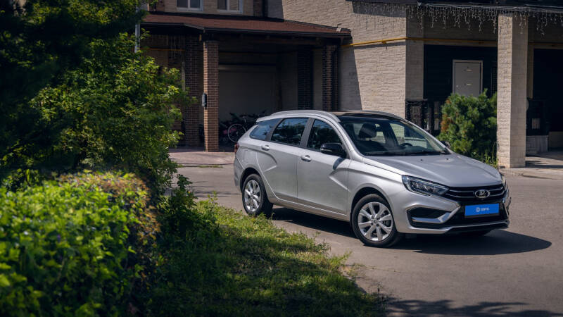 Тест-драйв Lada Vesta с вариатором: что изменилось