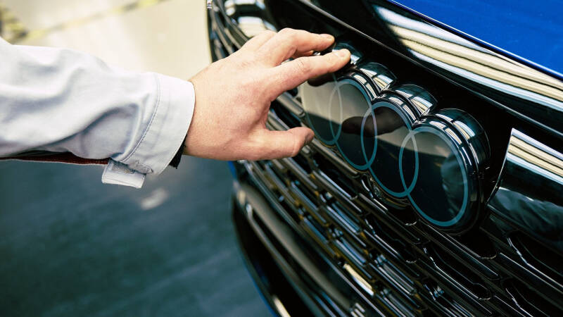 Эксперты рассказали, чем грозит закрытие заводов Volkswagen и Audi
