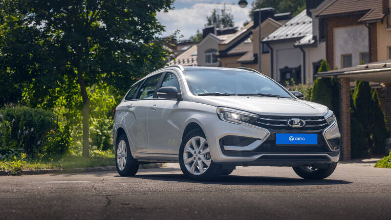 Тест-драйв Lada Vesta с вариатором: что изменилось