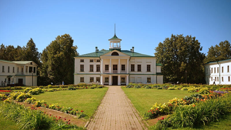 Поездка в Ярославль на машине в 2024 году: что посмотреть